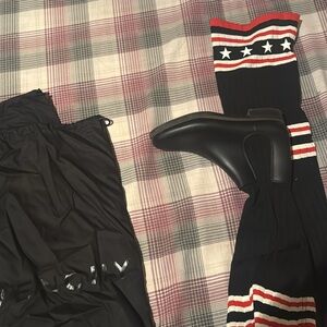 Givenchy Black and Red Men's Casual Socks